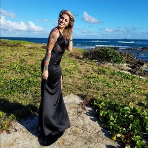 ✨NEW condition- Sexy Black Dress